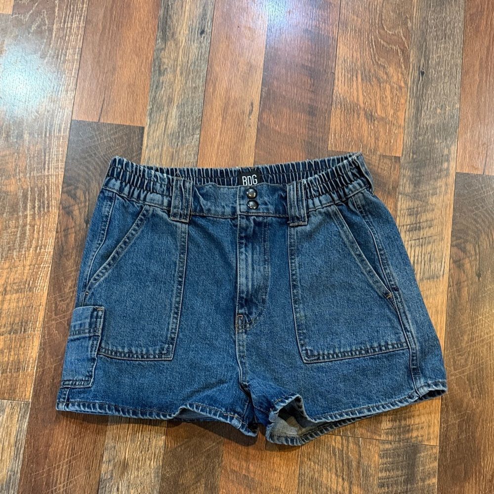 BDG Dark Blue Jean Shorts 31 (3348)